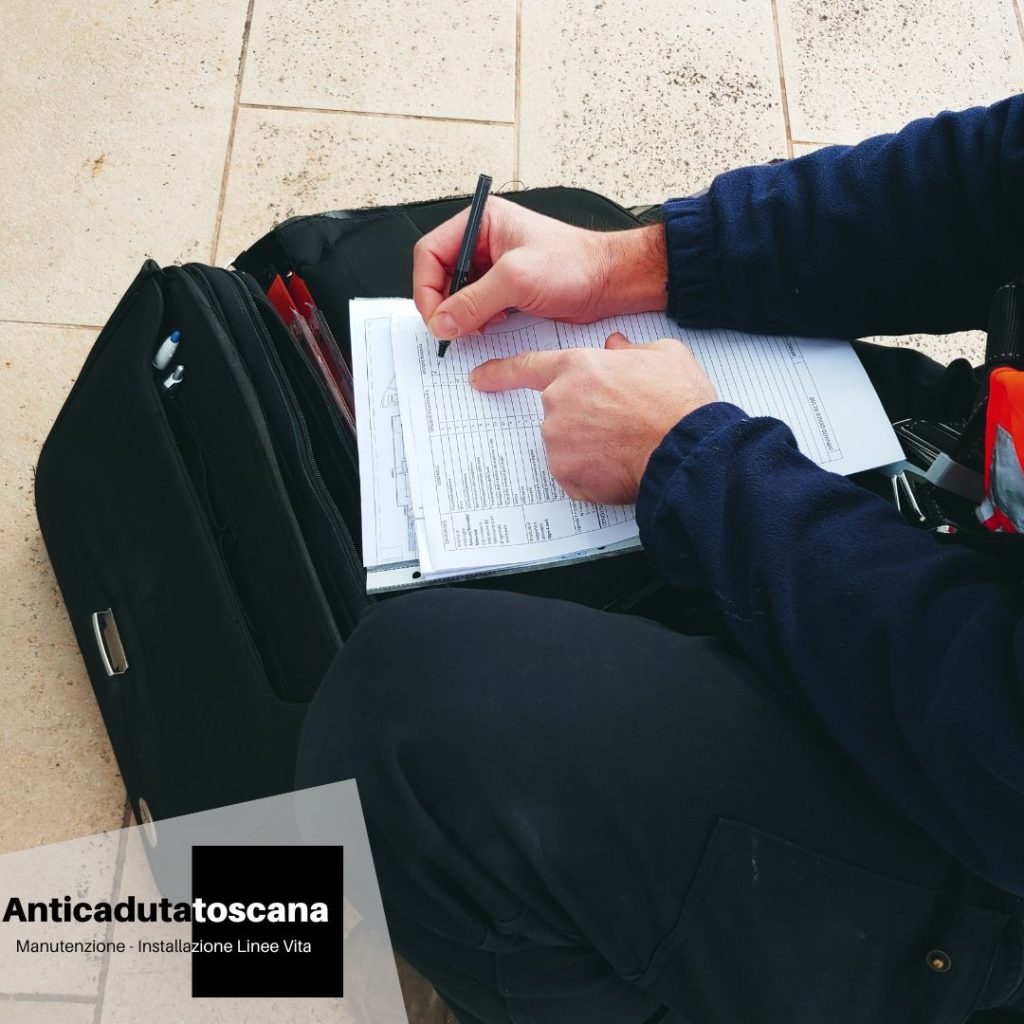Manutenzione linea vita tecnico certificato